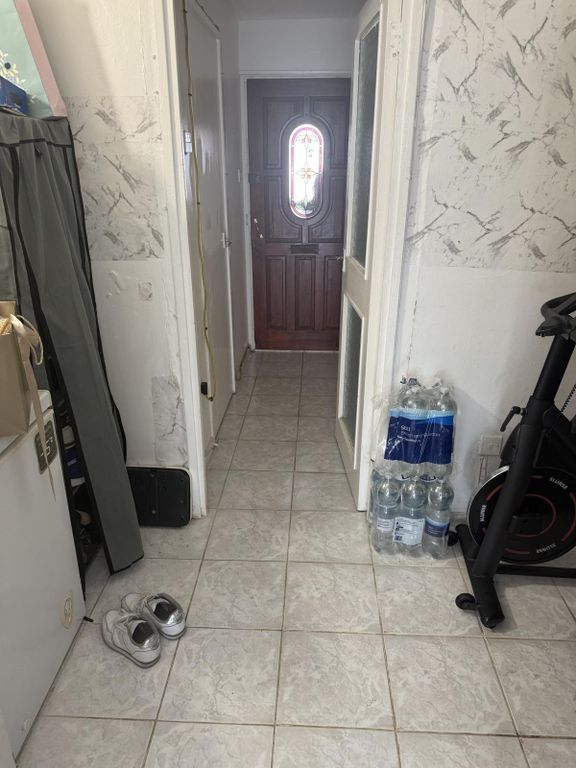 Property photo 2 of 10 Gallery