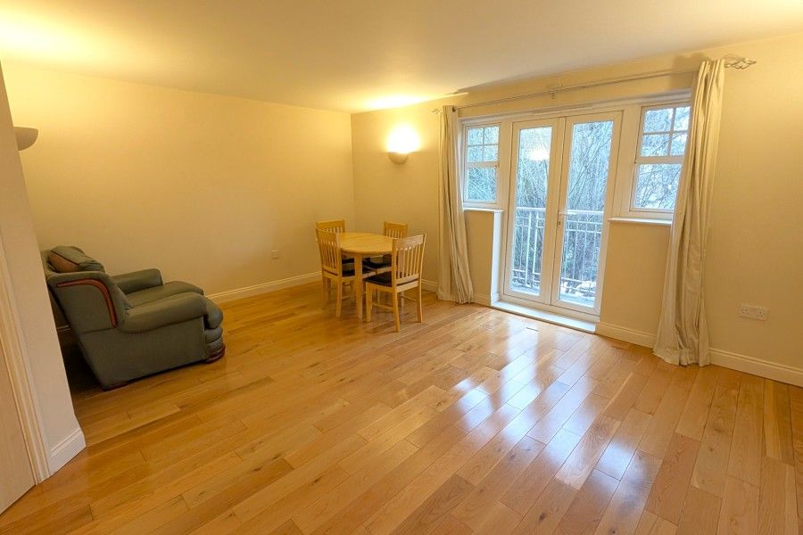 Property photo 3 of 8