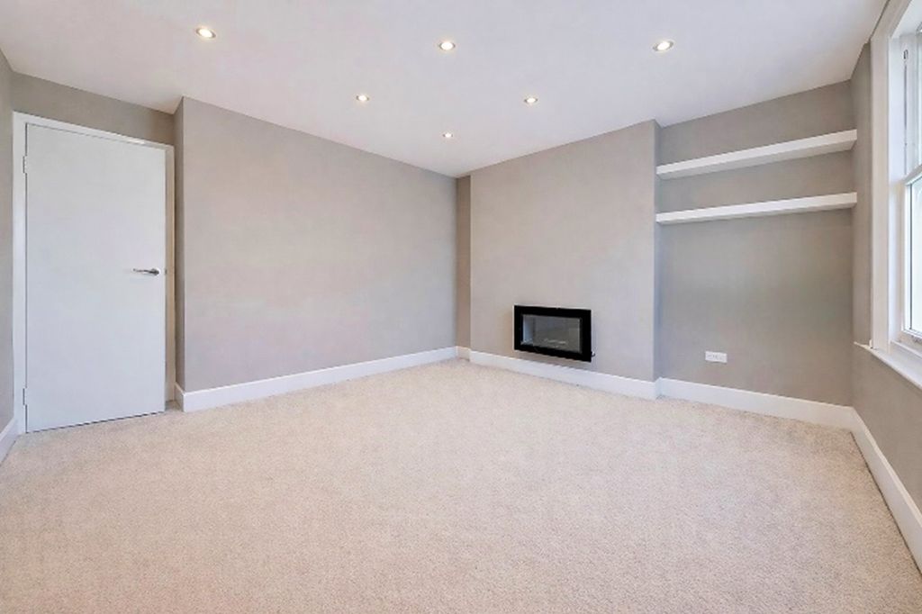 Property photo 2 of 9 Picture No. 55