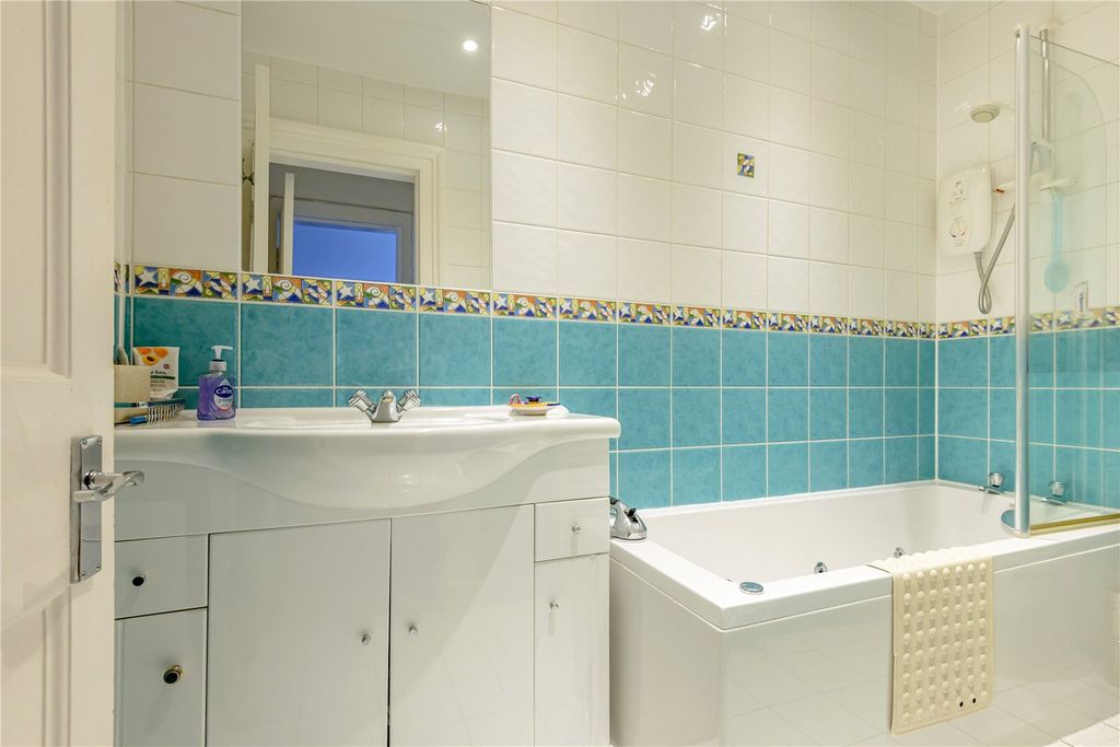 Additional image 28 of 4 bed detached house for sale49 Burdiehouse Road, Burdiehouse, Edinburgh EH17
