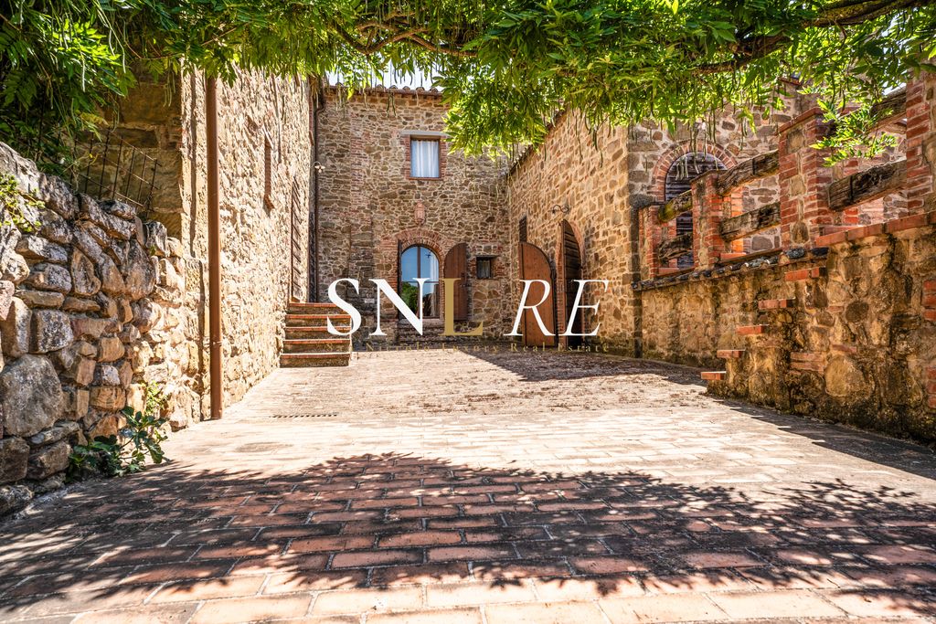 Property photo 1 of 25