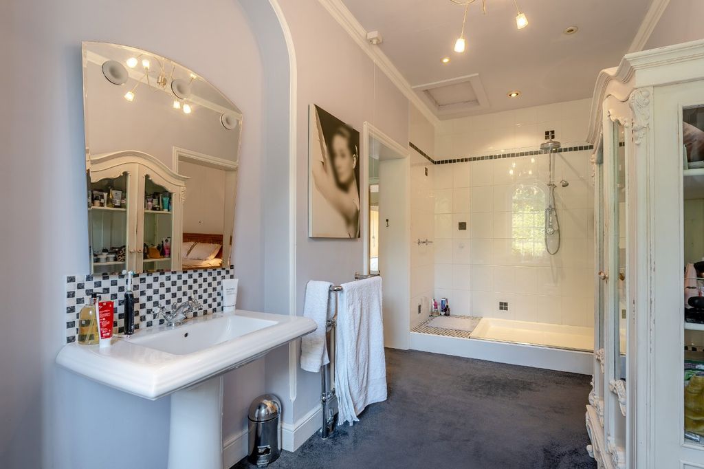 Additional image 12 of 8 bed detached house for saleFinglesham, Deal, Kent CT14