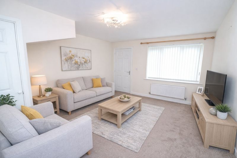 Property photo 2 of 10 Lounge