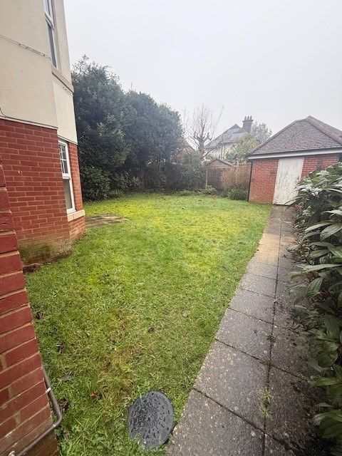 Property photo 3 of 8 2
