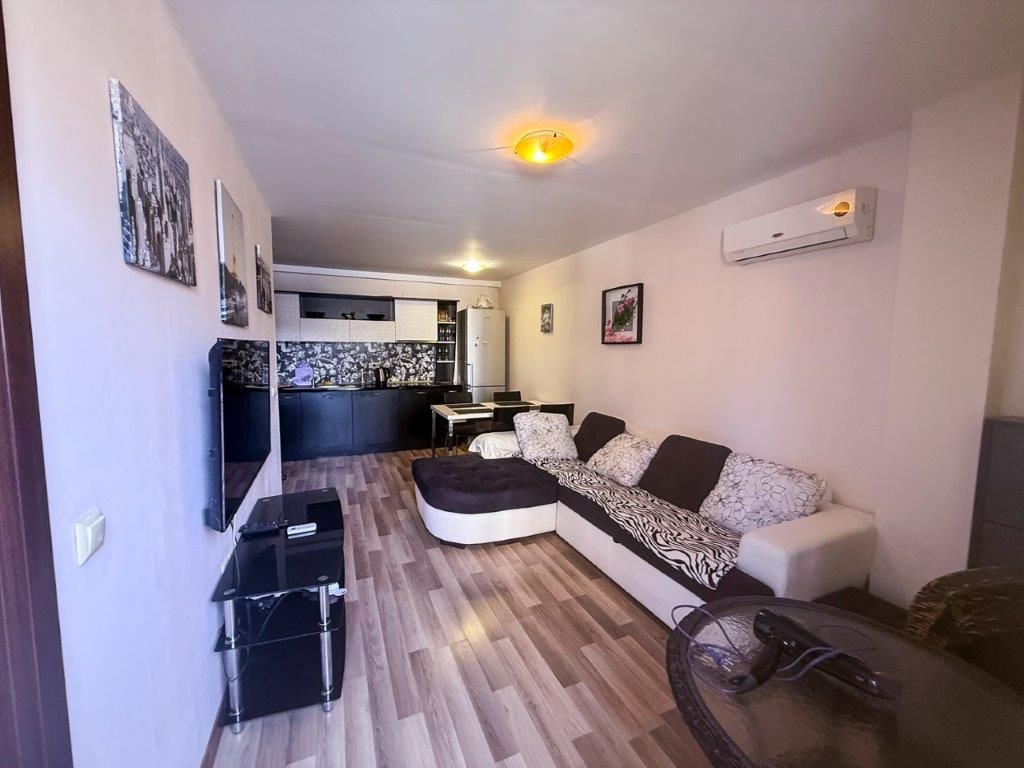 Property photo 3 of 15