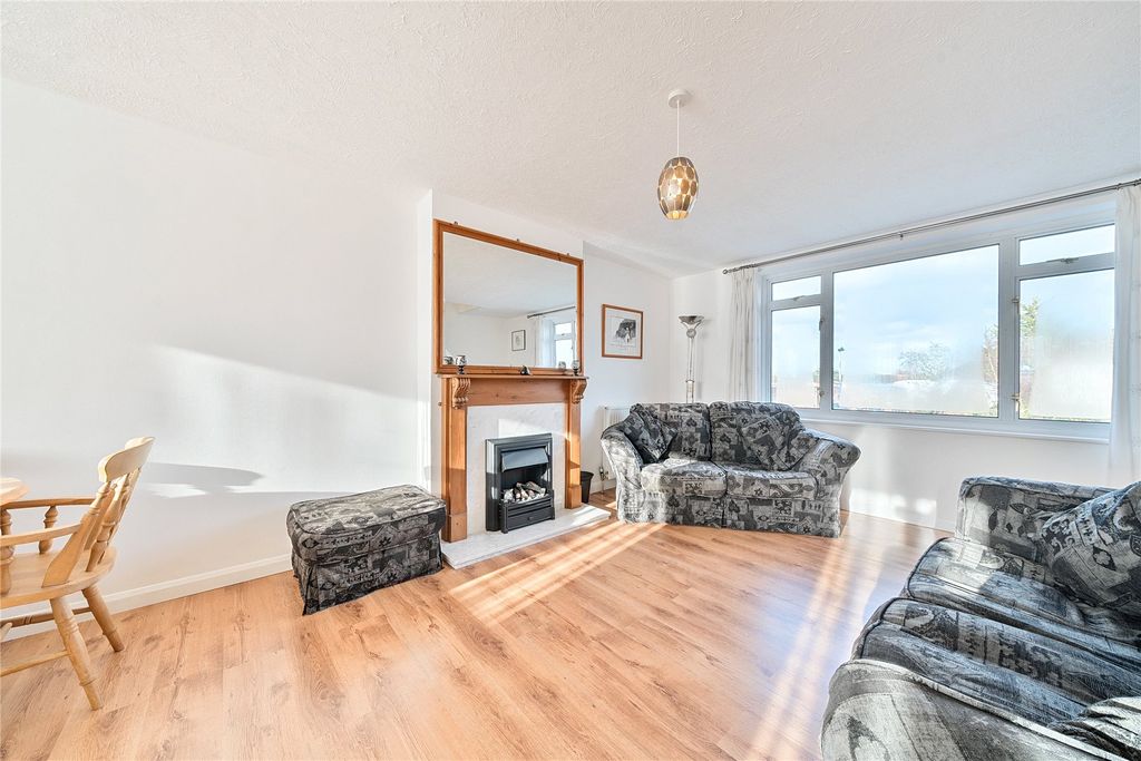 Property photo 2 of 15 Picture No. 03