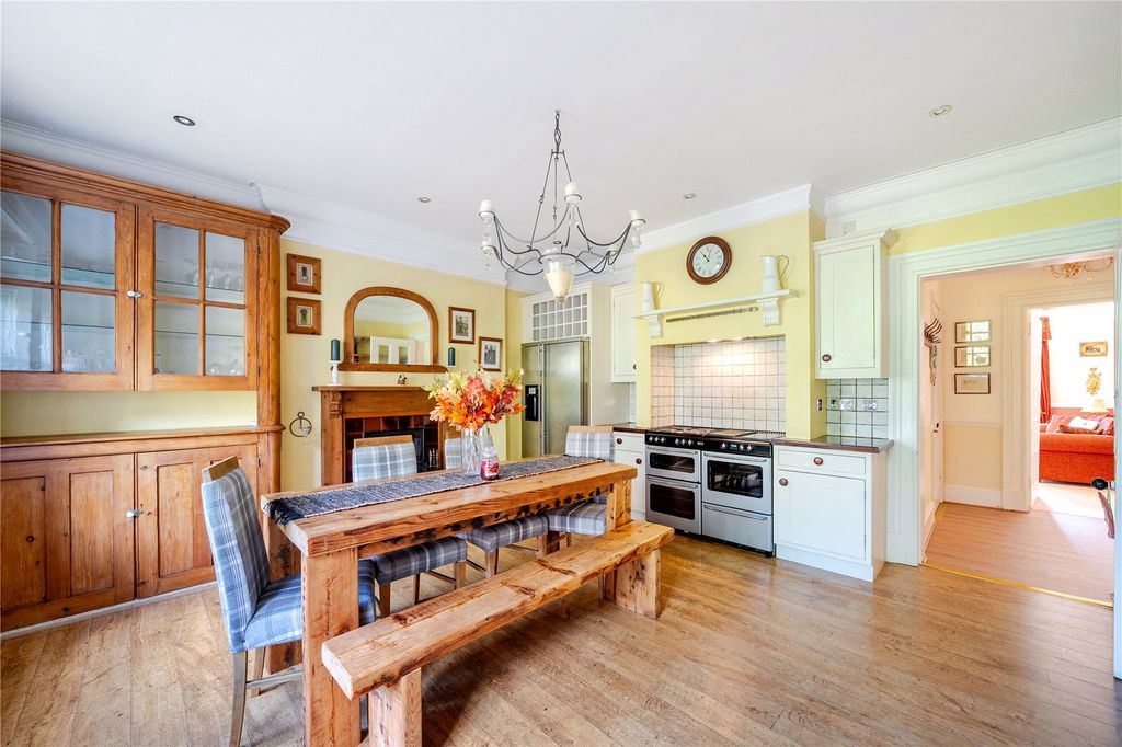 Property photo 3 of 19 Picture No. 08