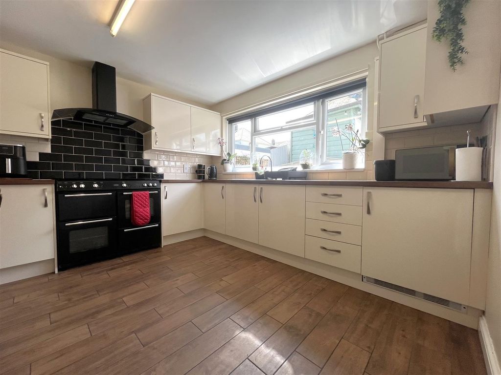 Property photo 3 of 13 Img_3347.Jpg