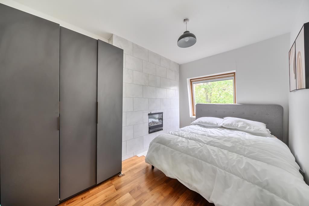 Property photo 2 of 13 Bedroom