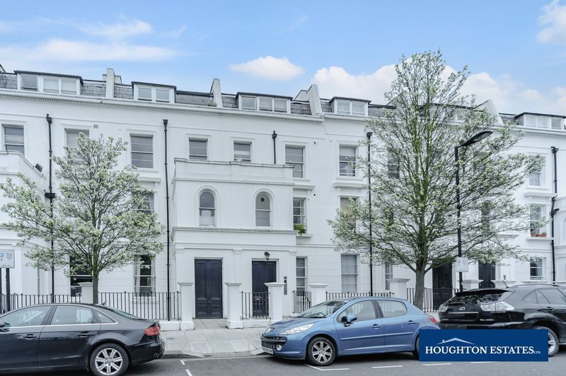 Property photo 1 of 9 Photo 4