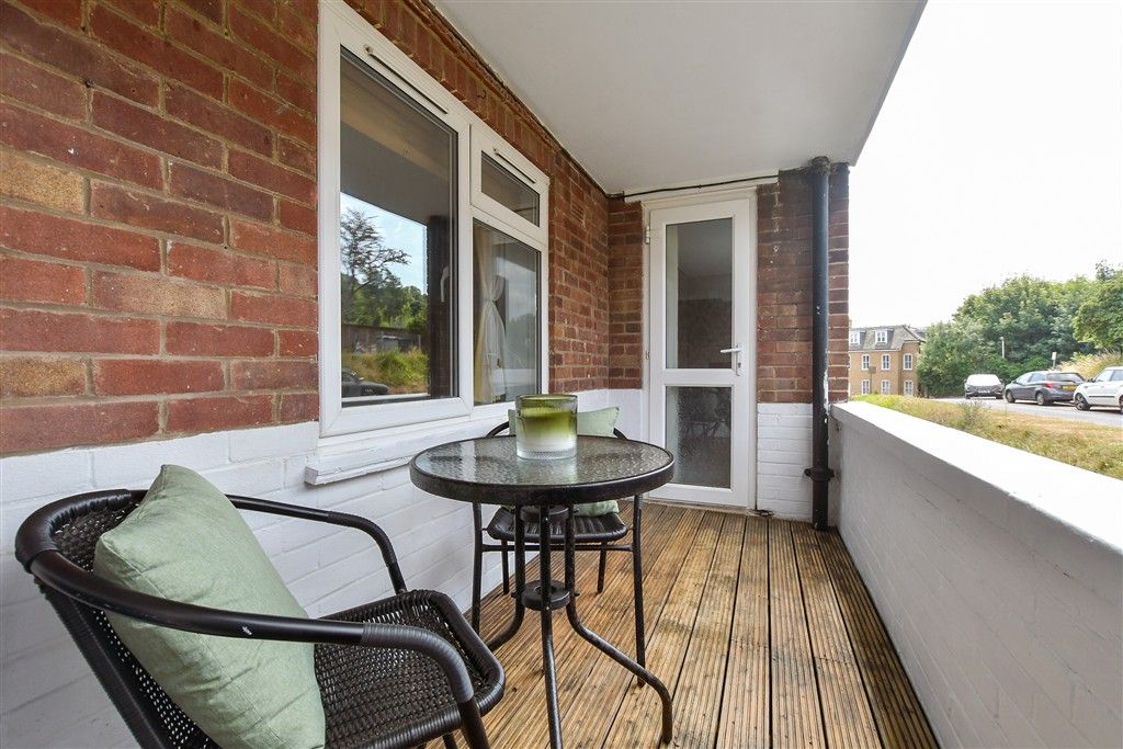 Property photo 1 of 12 Balcony / Terrace