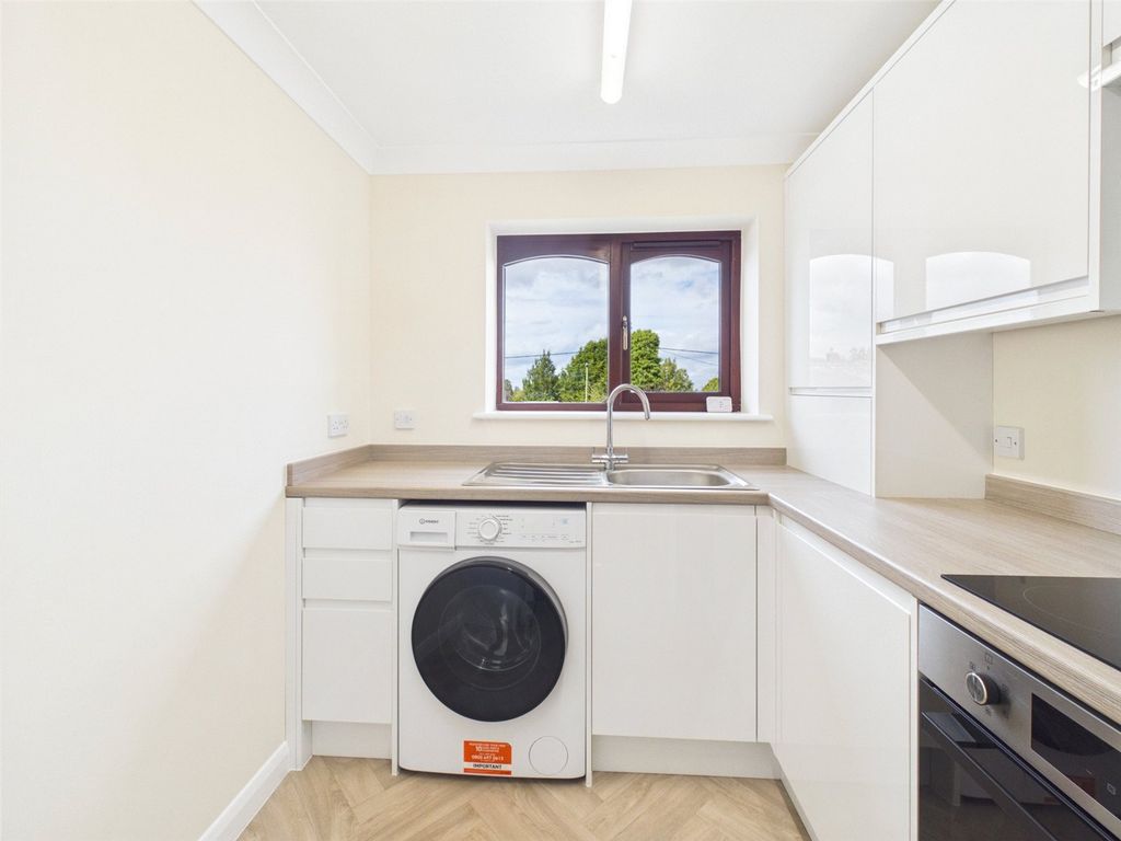 Property photo 2 of 13 Picture No. 01