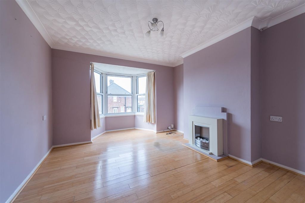 Property photo 2 of 15 No49_12.Jpg