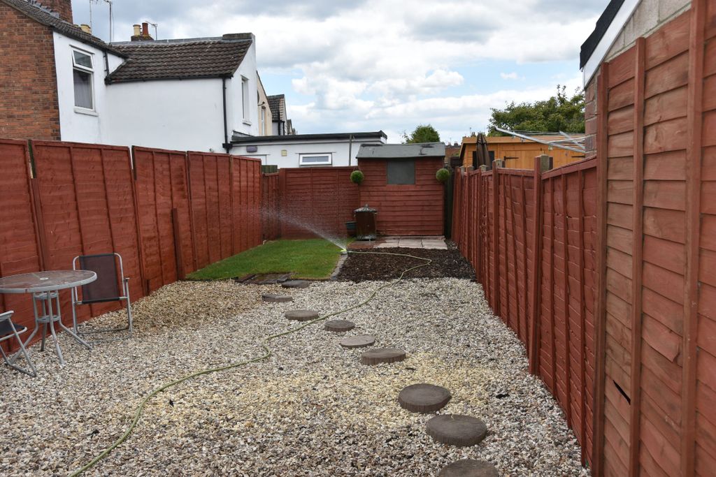 Property photo 3 of 25