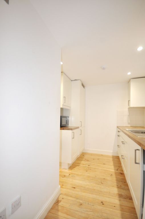 Property photo 3 of 4
