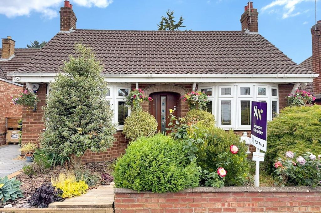 Property photo 1 of 31 Front.Jpg