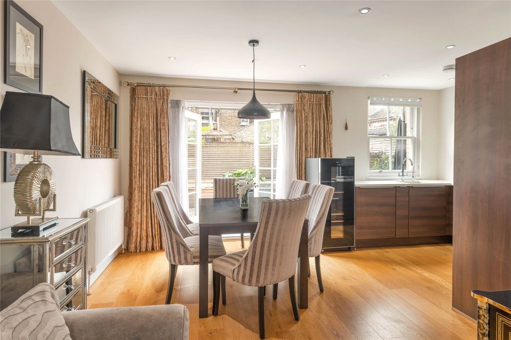 Property photo 3 of 10 Picture No. 19