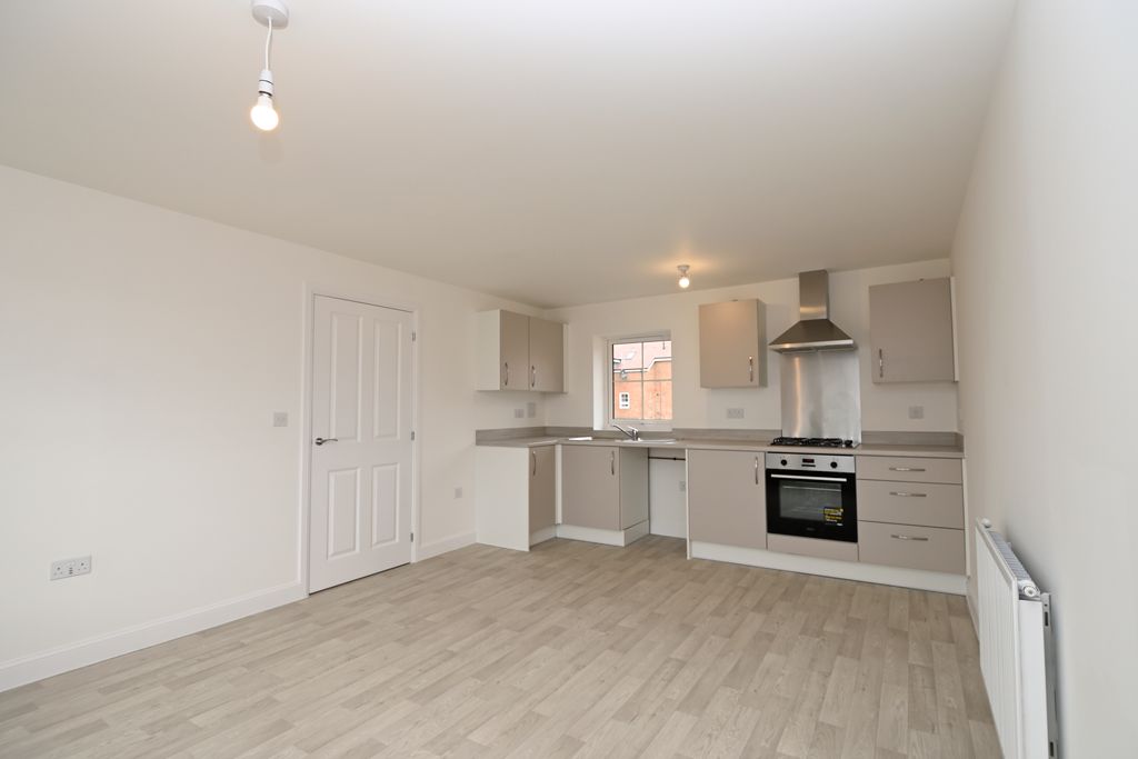 Property photo 3 of 7 Kitchen Area