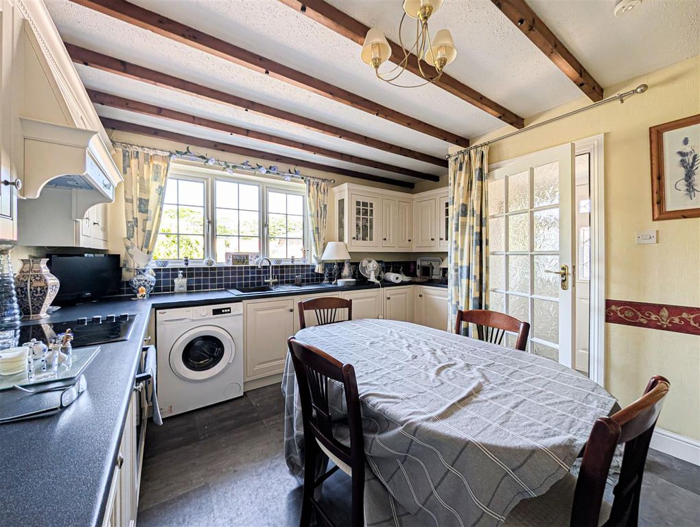 Property photo 2 of 13 Kit.Jpg