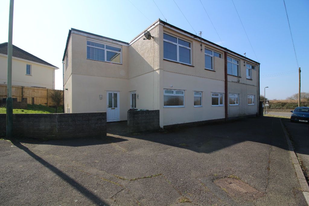 Property photo 1 of 10 Front Aspect