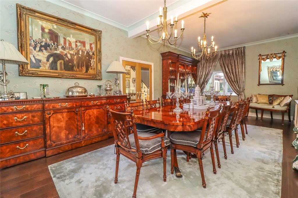 Property photo 3 of 18 Image