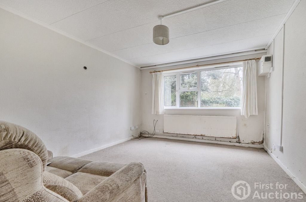 Property photo 3 of 10 Picture No. 21