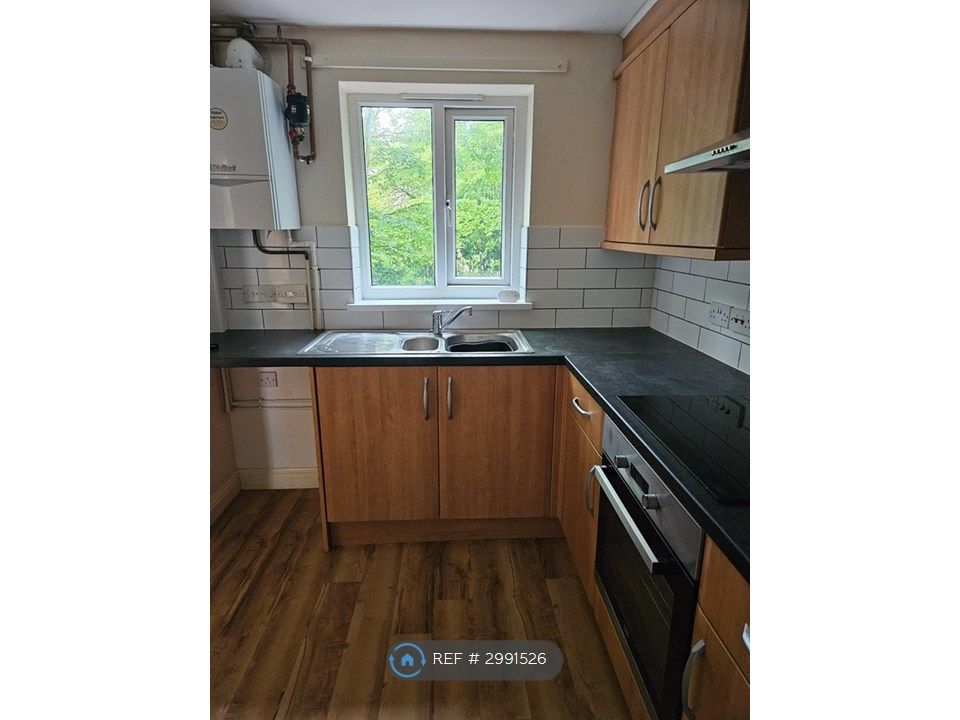 Property photo 2 of 13 Kitchen