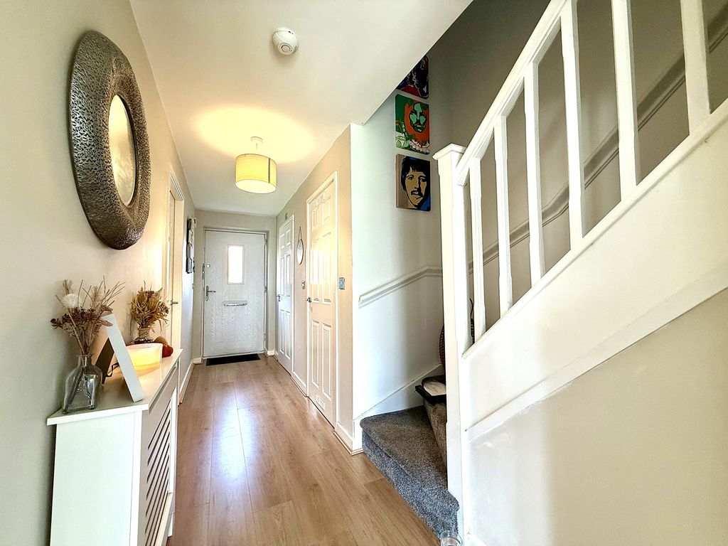 Property photo 3 of 23