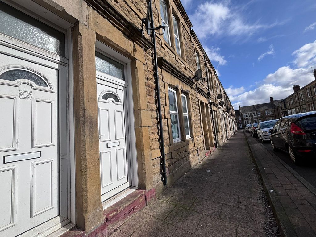 Property photo 1 of 1