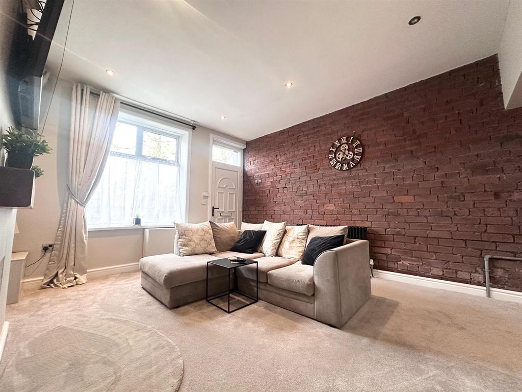 Property photo 2 of 13 Reception Room