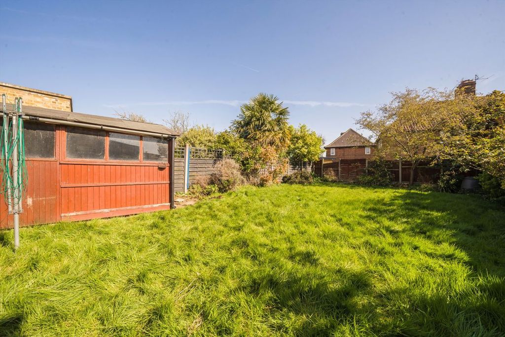 Property photo 2 of 6