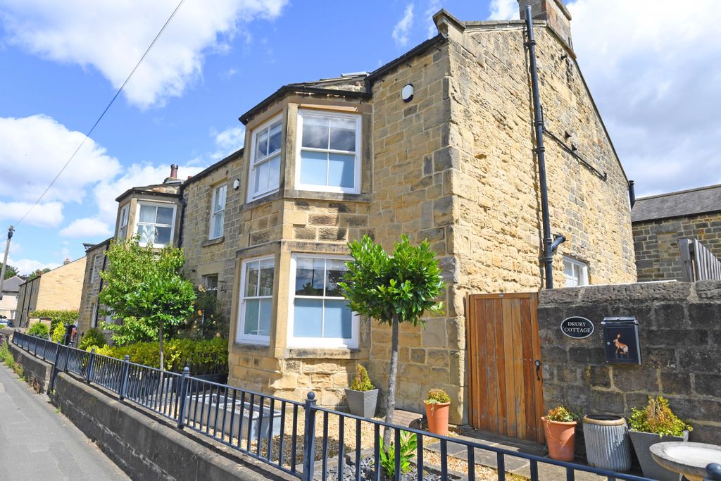 Property photo 3 of 22