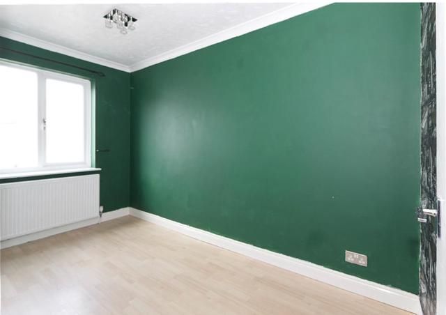 Property photo 1 of 8 Second Bedroom