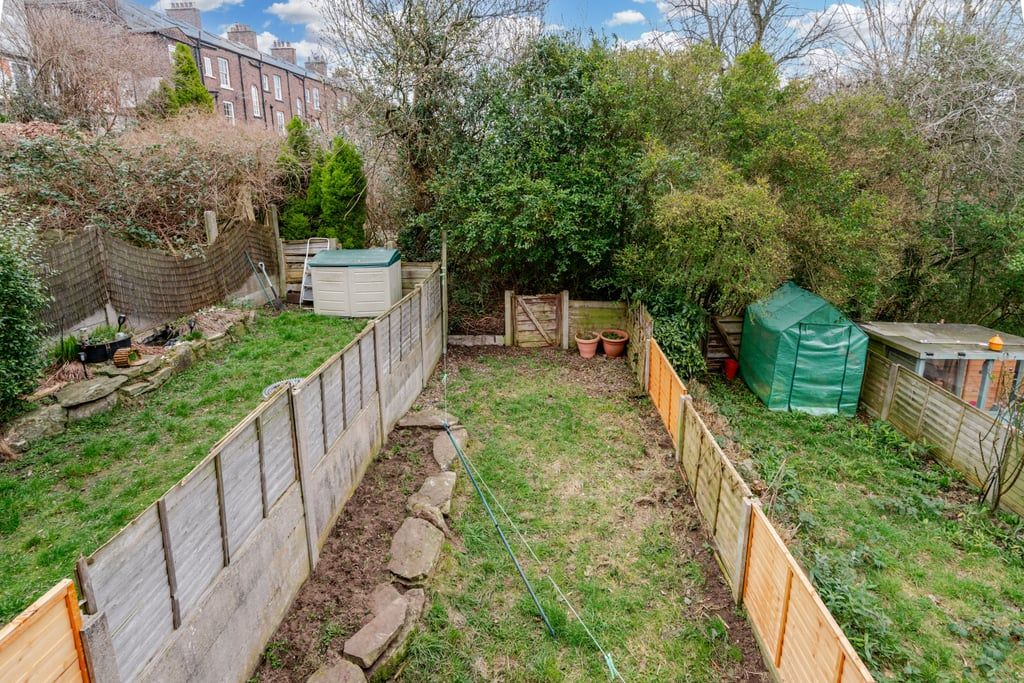 Property photo 2 of 19