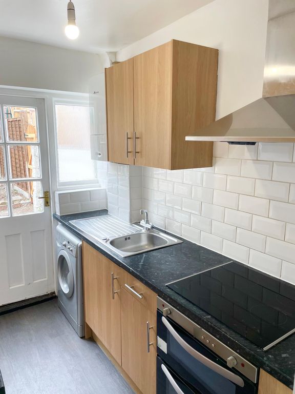 Property photo 2 of 12 Photo 1