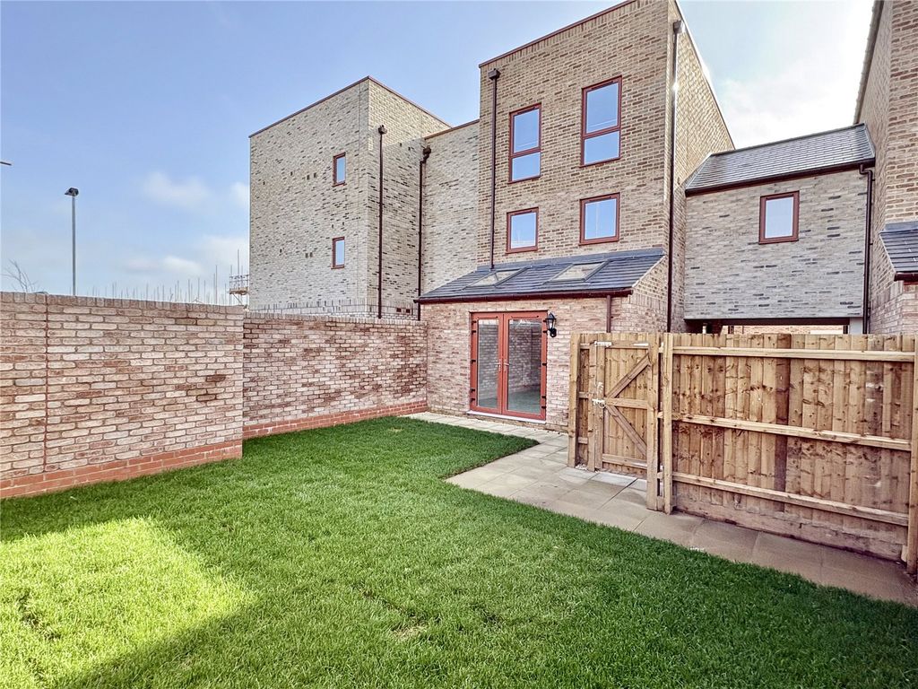 Property photo 3 of 8 Picture No. 03