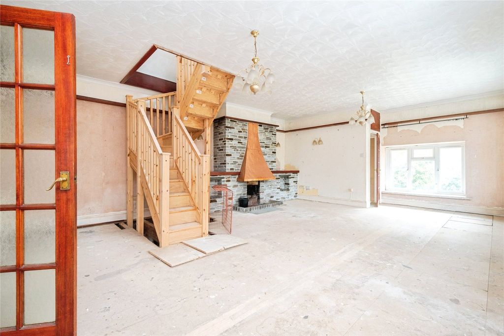 Property photo 2 of 15 Picture No. 08