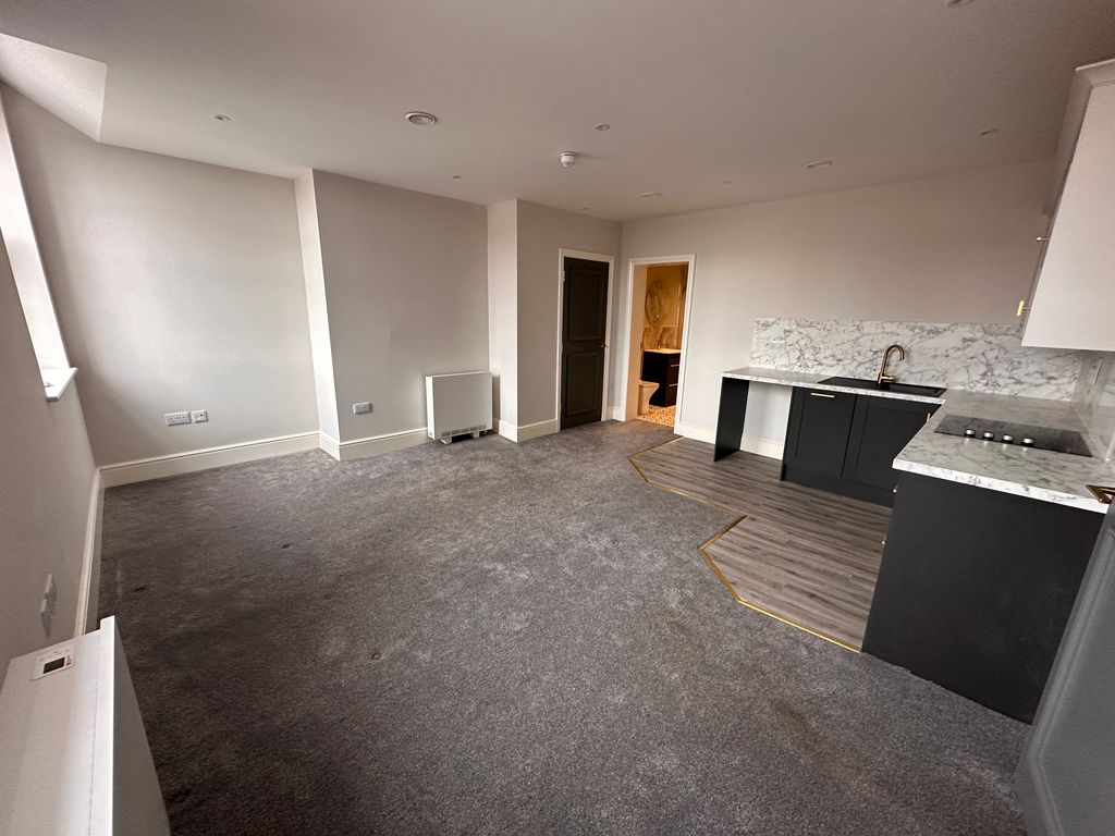 Property photo 2 of 5 Living Room