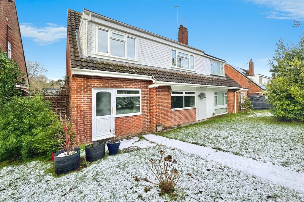 Property photo 1 of 16 Front