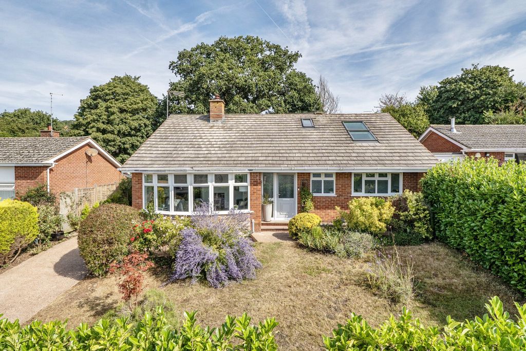 Property photo 1 of 33 Picture No. 05
