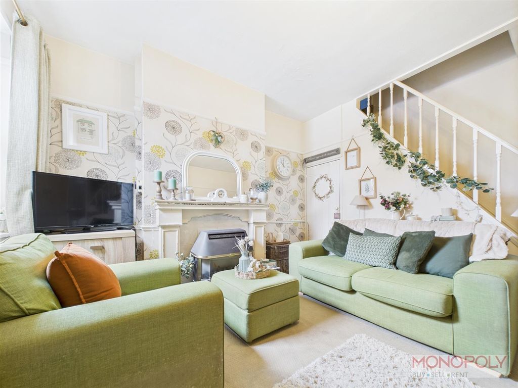 Property photo 2 of 16 Cam03815G0-Pr0327-Still004.Jpg