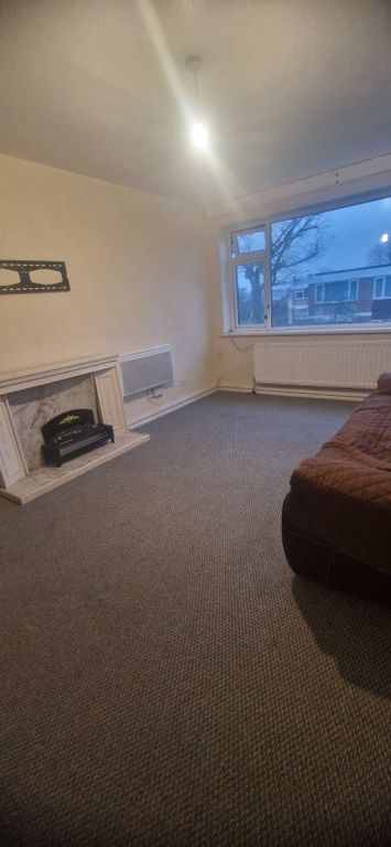 Property photo 3 of 6 Gallery