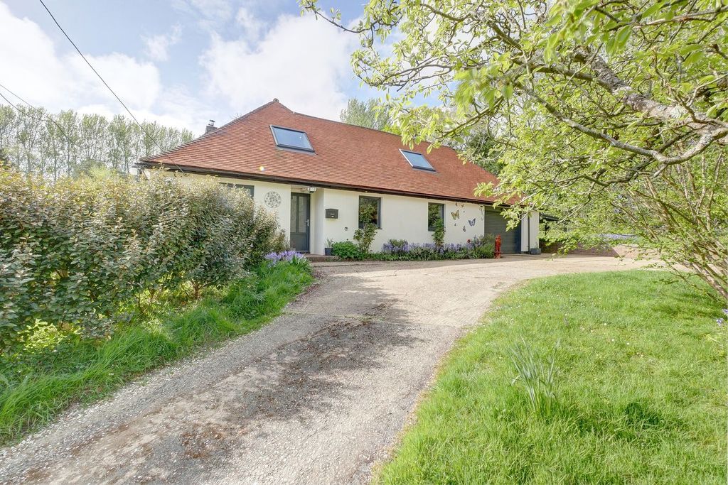 Property photo 2 of 49