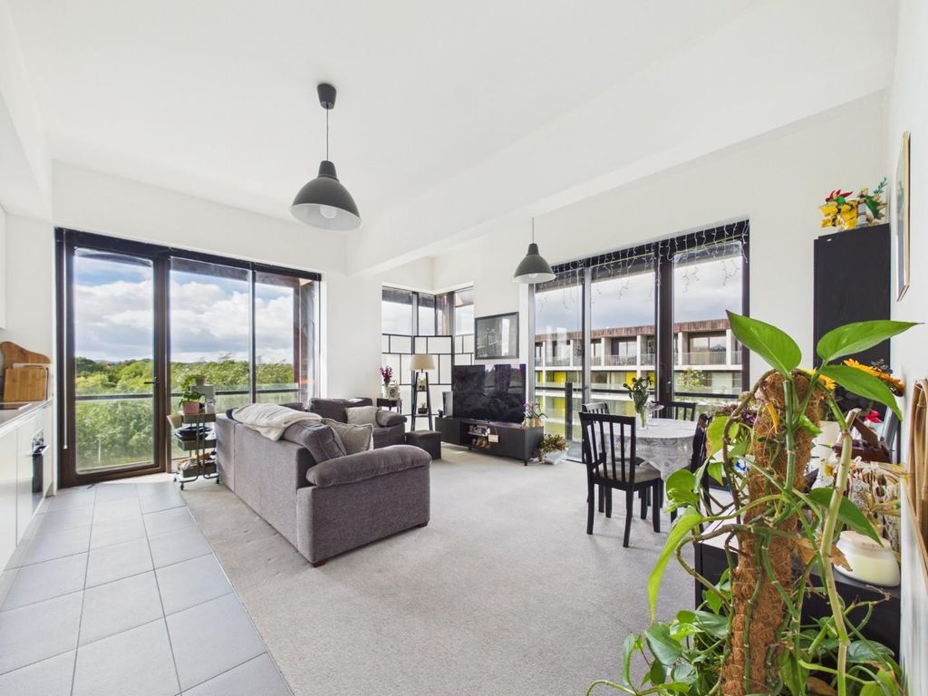 Property photo 1 of 30 Cam01576G0-Pr0378-Still017.Jpg