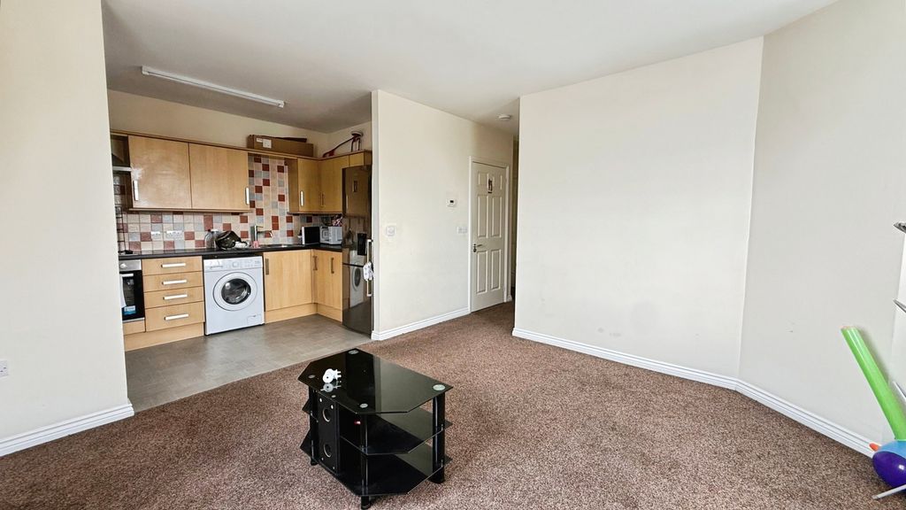 Property photo 3 of 9 Open Plan Living Accommodation
