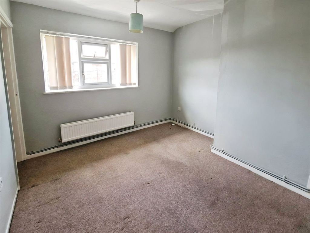 Property photo 3 of 16 Picture No. 20