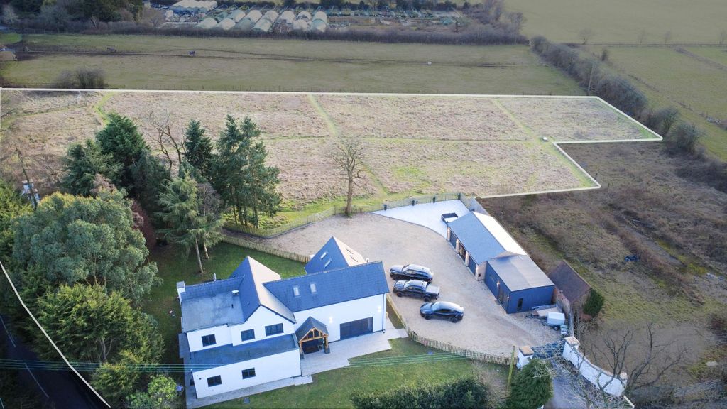 Property photo 2 of 45 Drone Boundary