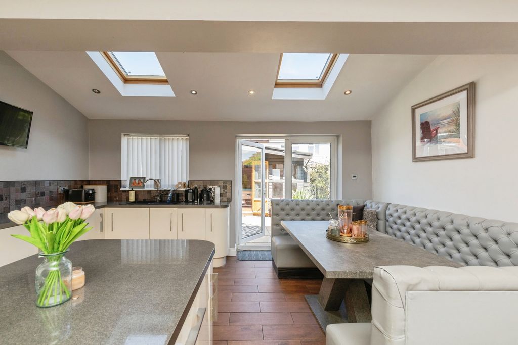 Property photo 1 of 20 _89A0528