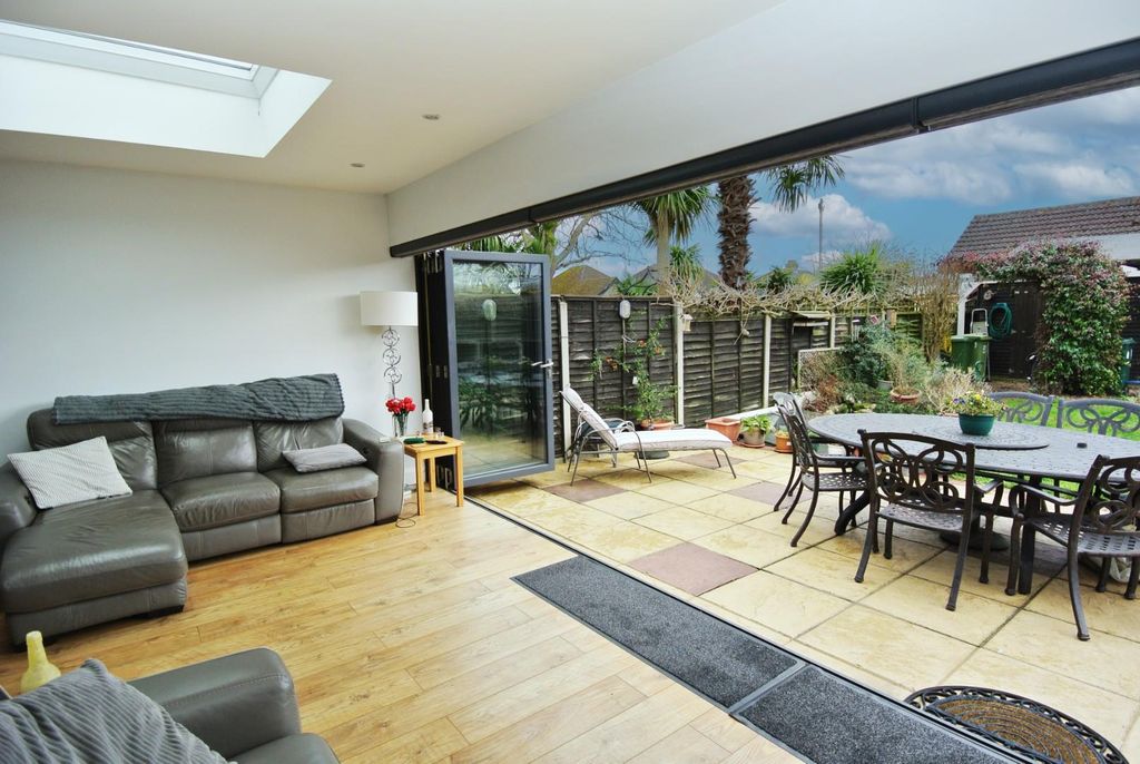 Property photo 1 of 17 Dsc_5345 Copy.Jpg