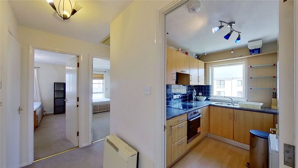 Property photo 3 of 8 Picture No. 04